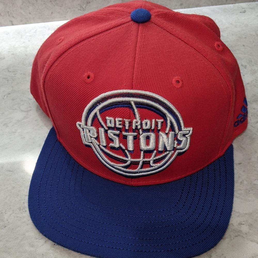 Adidas Detroit Pistons hat